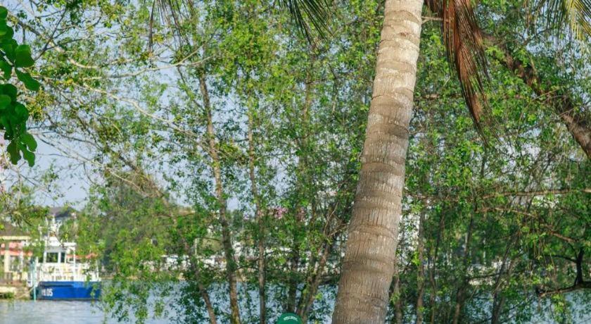 Sleepbox Hostel Suratthani Surat Thani Dış mekan fotoğraf