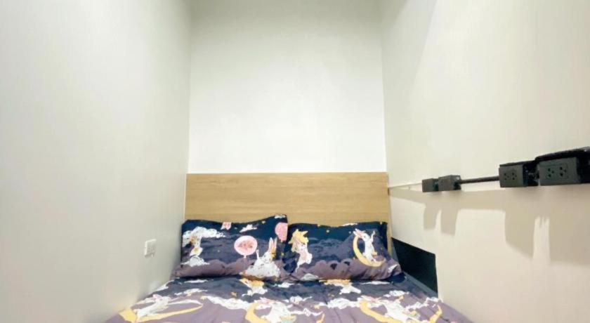 Sleepbox Hostel Suratthani Surat Thani Dış mekan fotoğraf