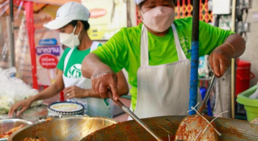 Sleepbox Hostel Suratthani Surat Thani Dış mekan fotoğraf